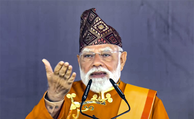 PM unveils development projects worth over Rs 4,000 crore in Sikkim